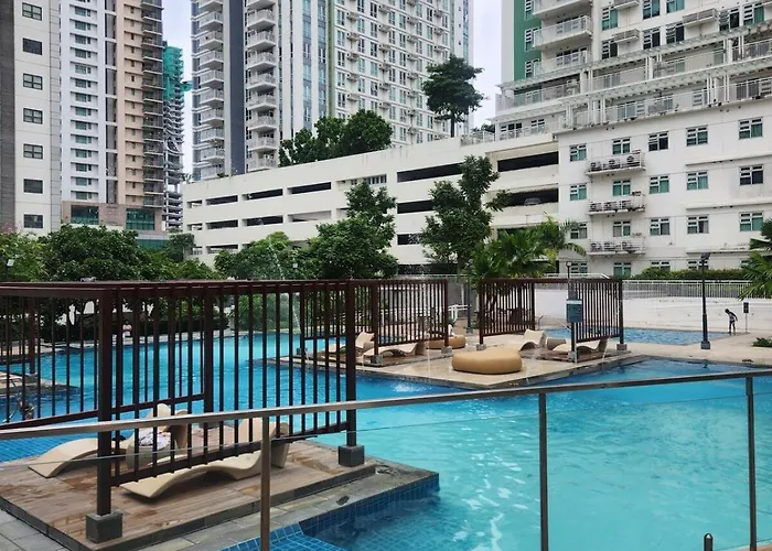 Solinea Luxe Pool Nest Appartement Cebu